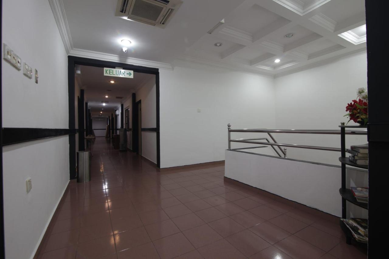 G City Hotel Teluk Intan Ngoại thất bức ảnh