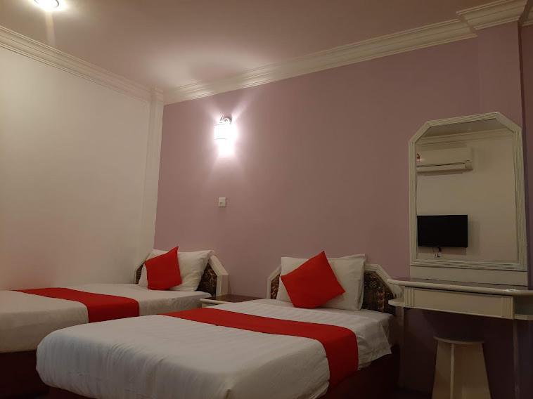 G City Hotel Teluk Intan Ngoại thất bức ảnh